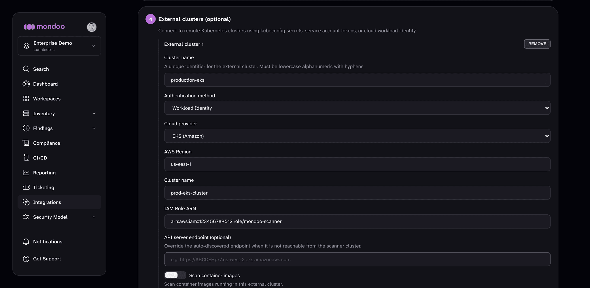An external cluster in the Kubernetes integration form, using Workload Identity with EKS (Amazon) as the cloud provider
